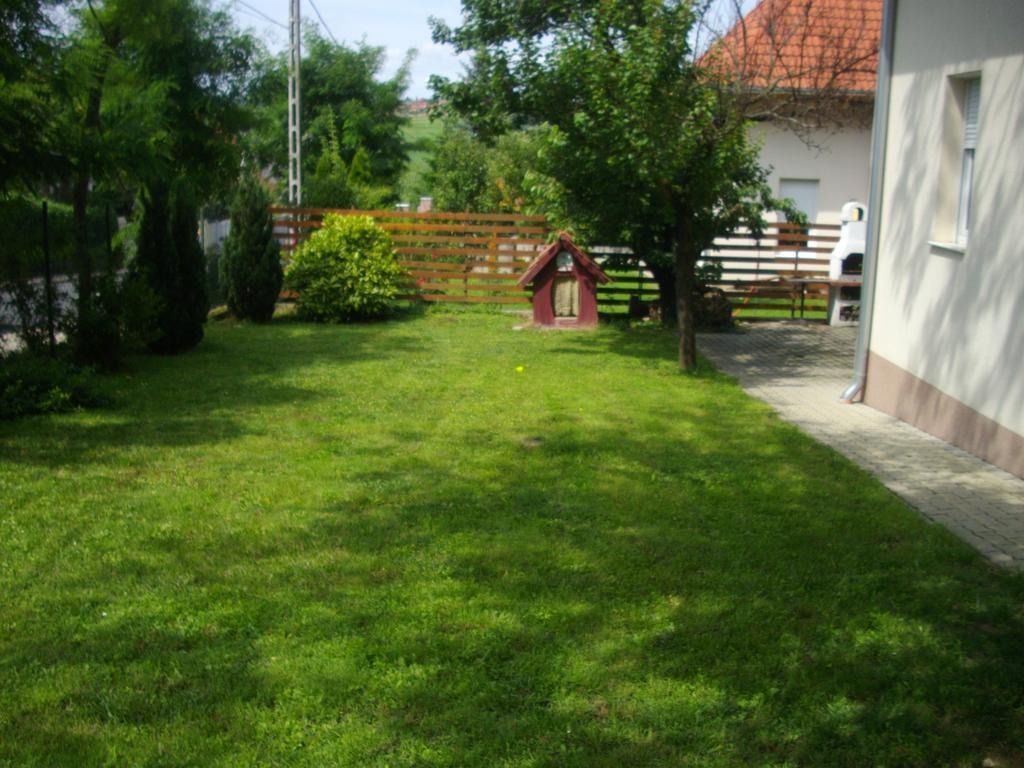 Villa House Hévíz Esterno foto